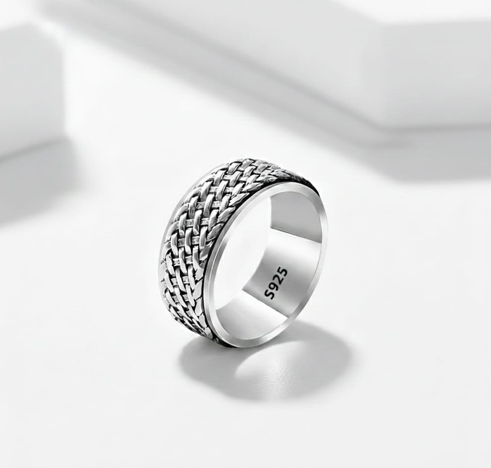 Endure - Men's Rotating Silver Ring